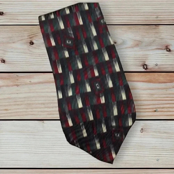 Geoffrey Beene tie - Picture 1 of 3